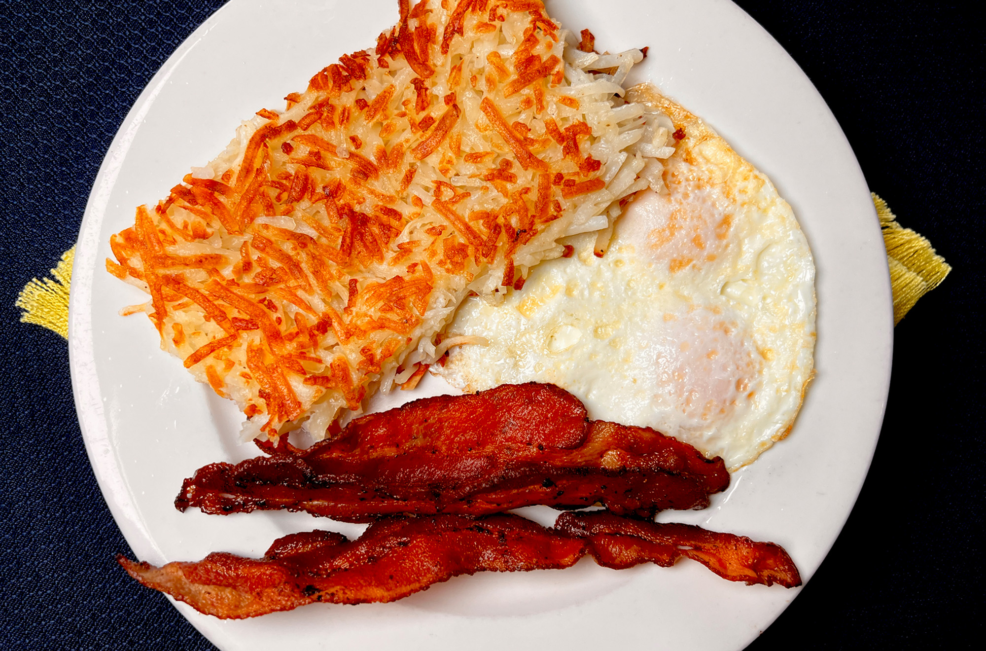 Bacon, Eggs & Hashbrowns at Capitola Diner