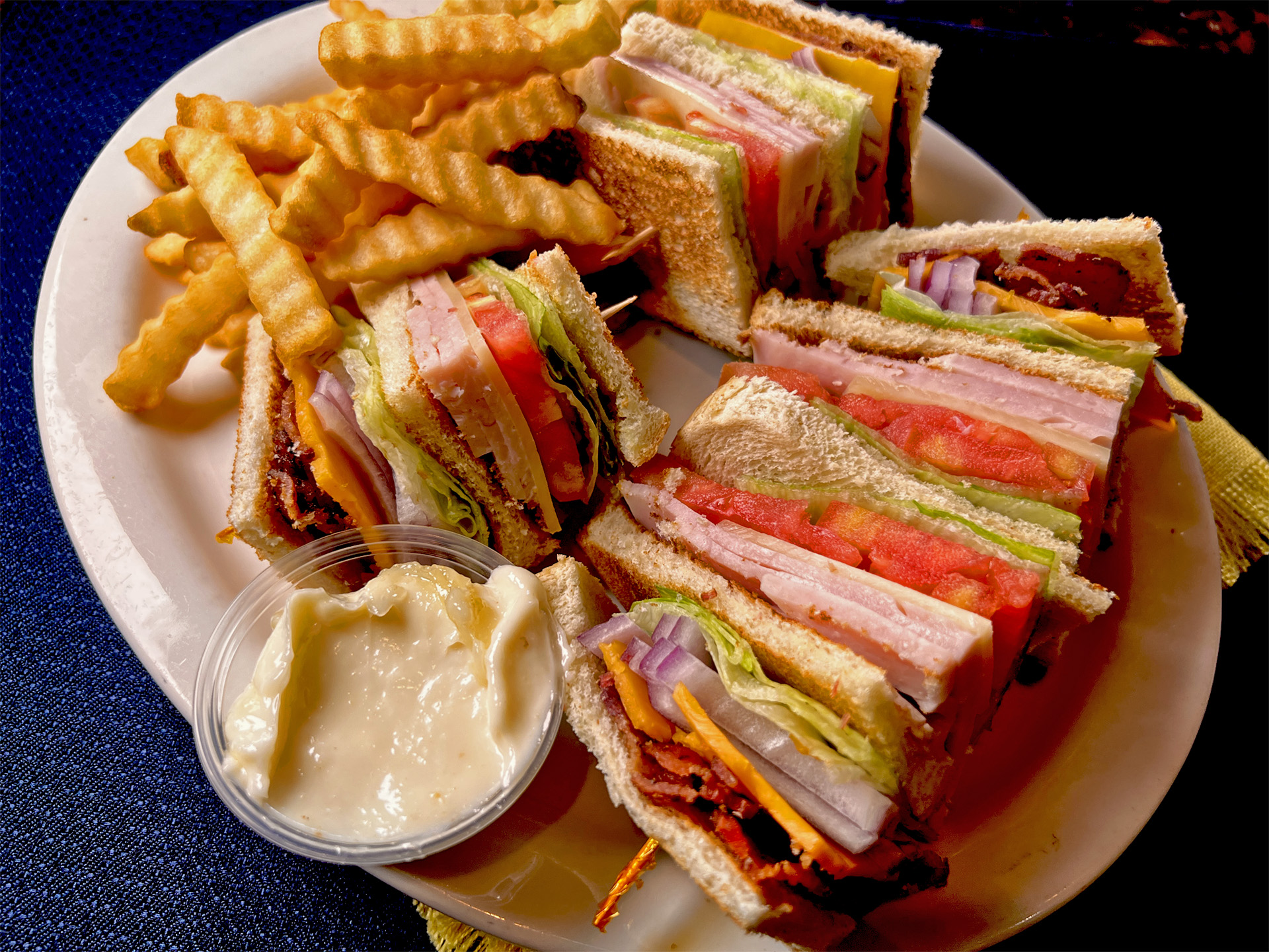 Special Ham Cheese Tomatoe Lettuce Sandwitch