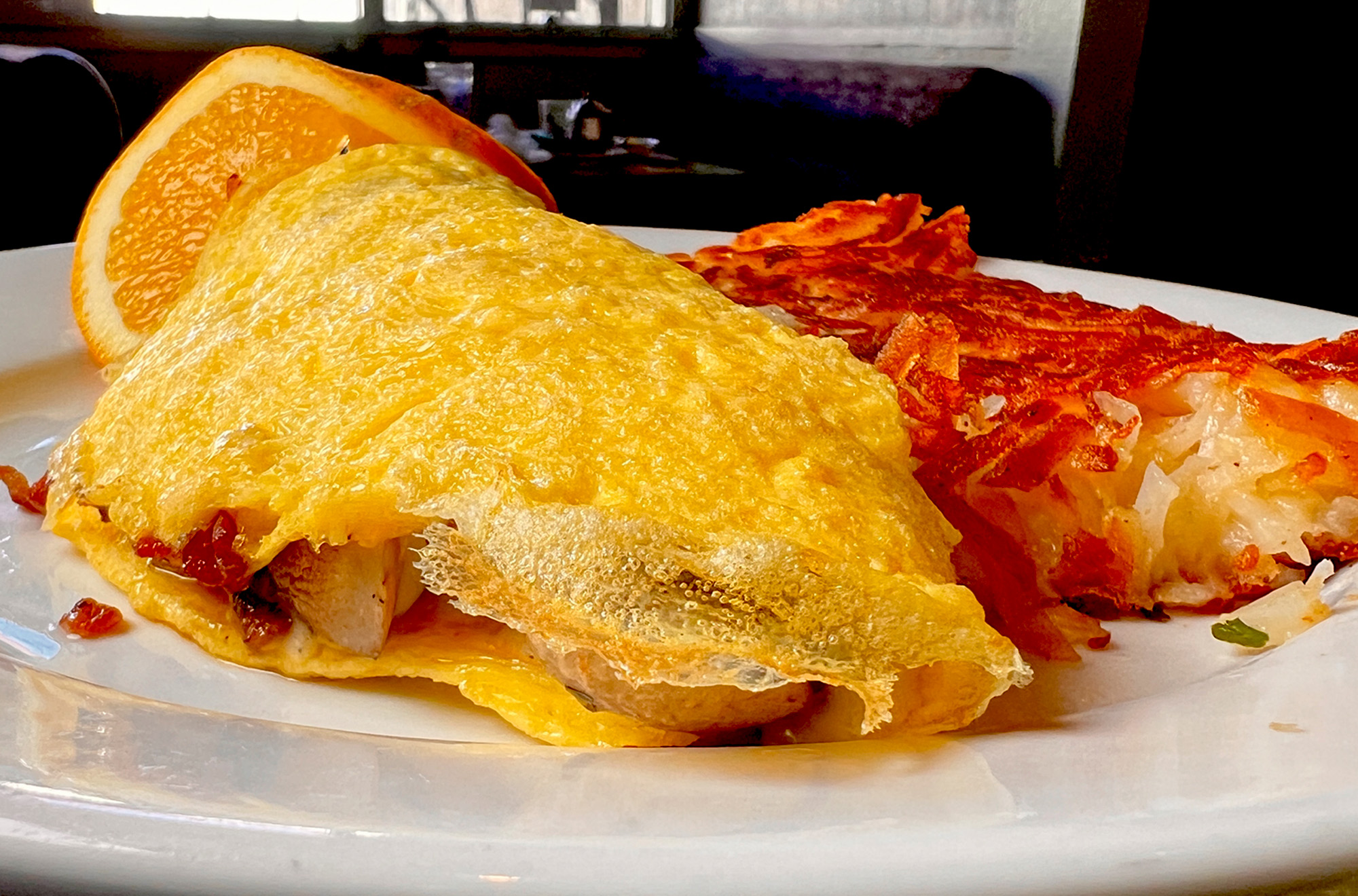 Vegetable-Omeletts-With-Hashbrown-Potatoes-Closeup